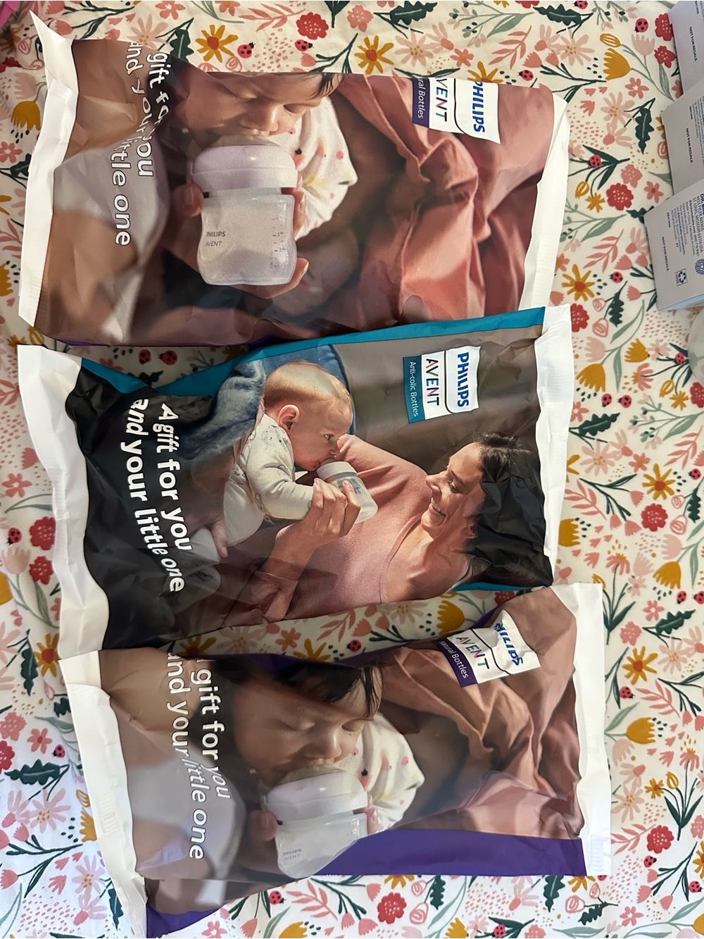 3 Philips avent baby bittles